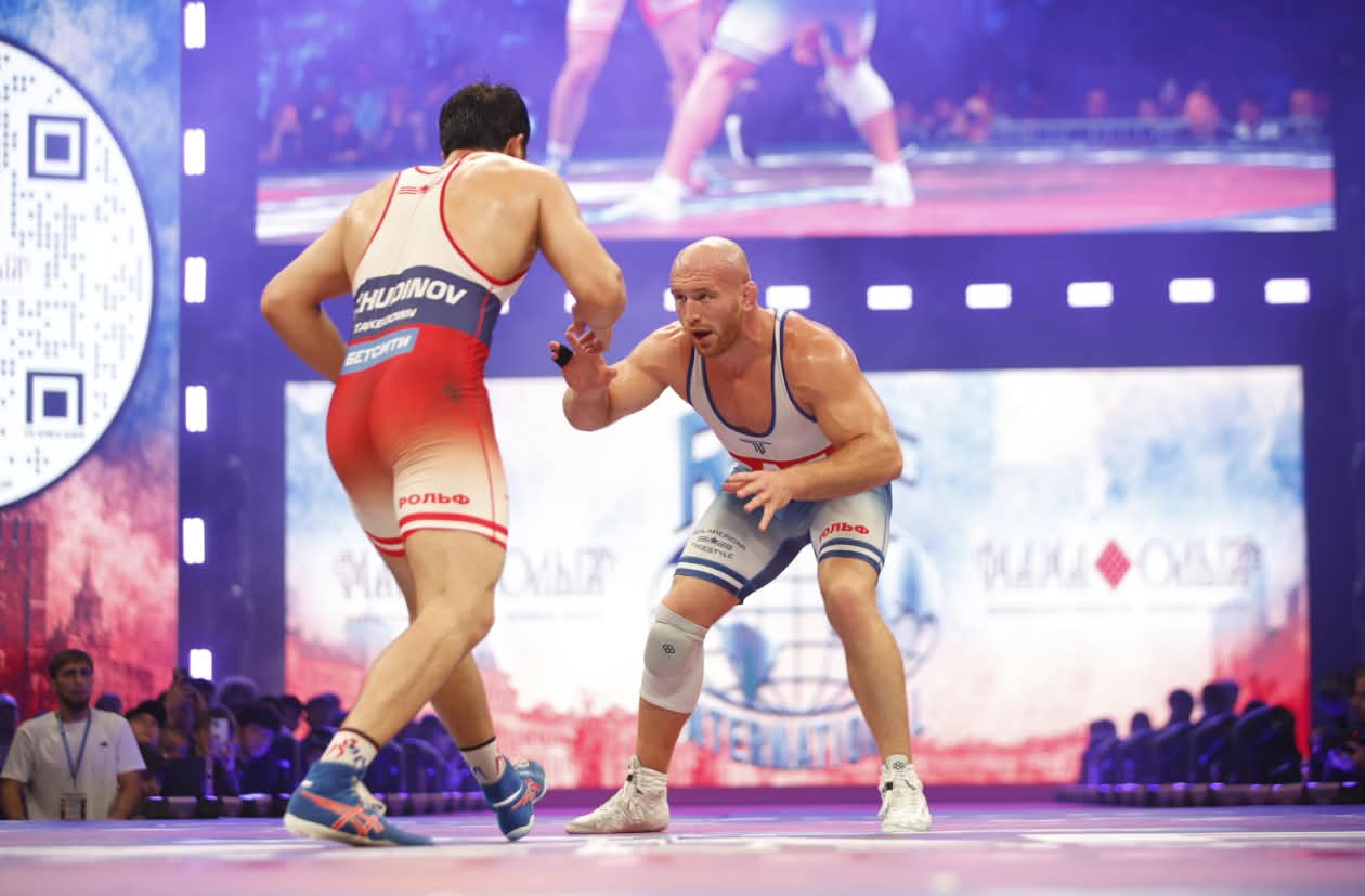 Umar Nurmagomedov and Urijah Faber join RAF Abu Dhabi card with tickets now on sale
